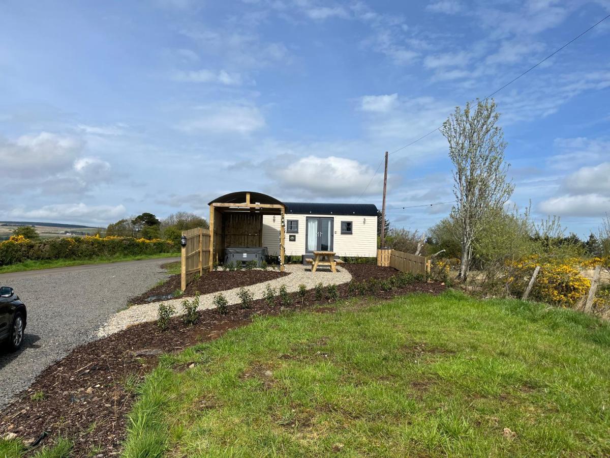 Redfox Shepherds Hut And Private Hot Tub Villa Ballynameen Exterior photo